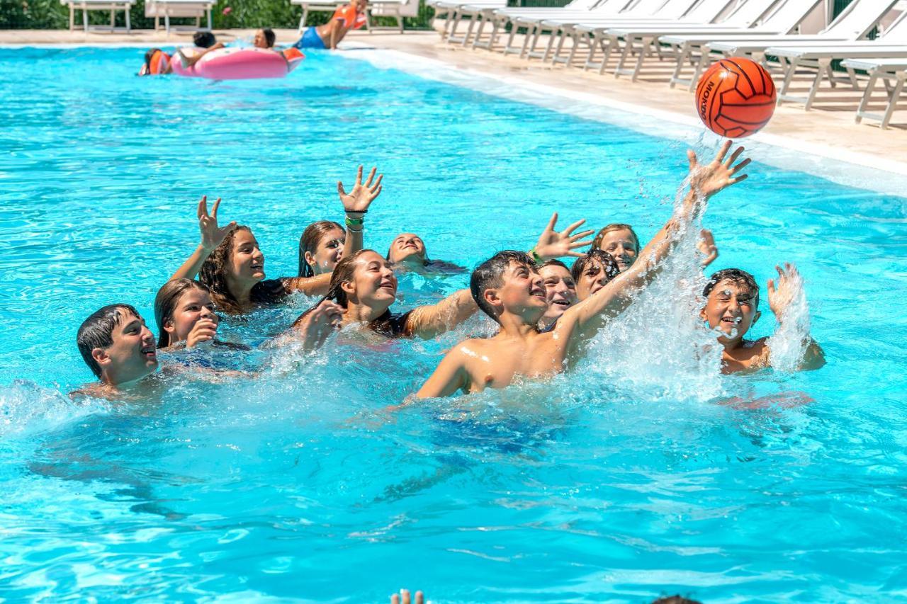 Gattarella Family Resort Puglia - Premium Half-Board A La Carte Vieste Exterior photo